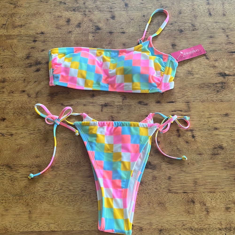 New! Xhilaration Juniors checkered one shoulder swimsuit